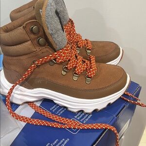 Sorel Kinetic Breakthru Conquest WP Waterproof Velvet Tan Gum Lace Up Boots